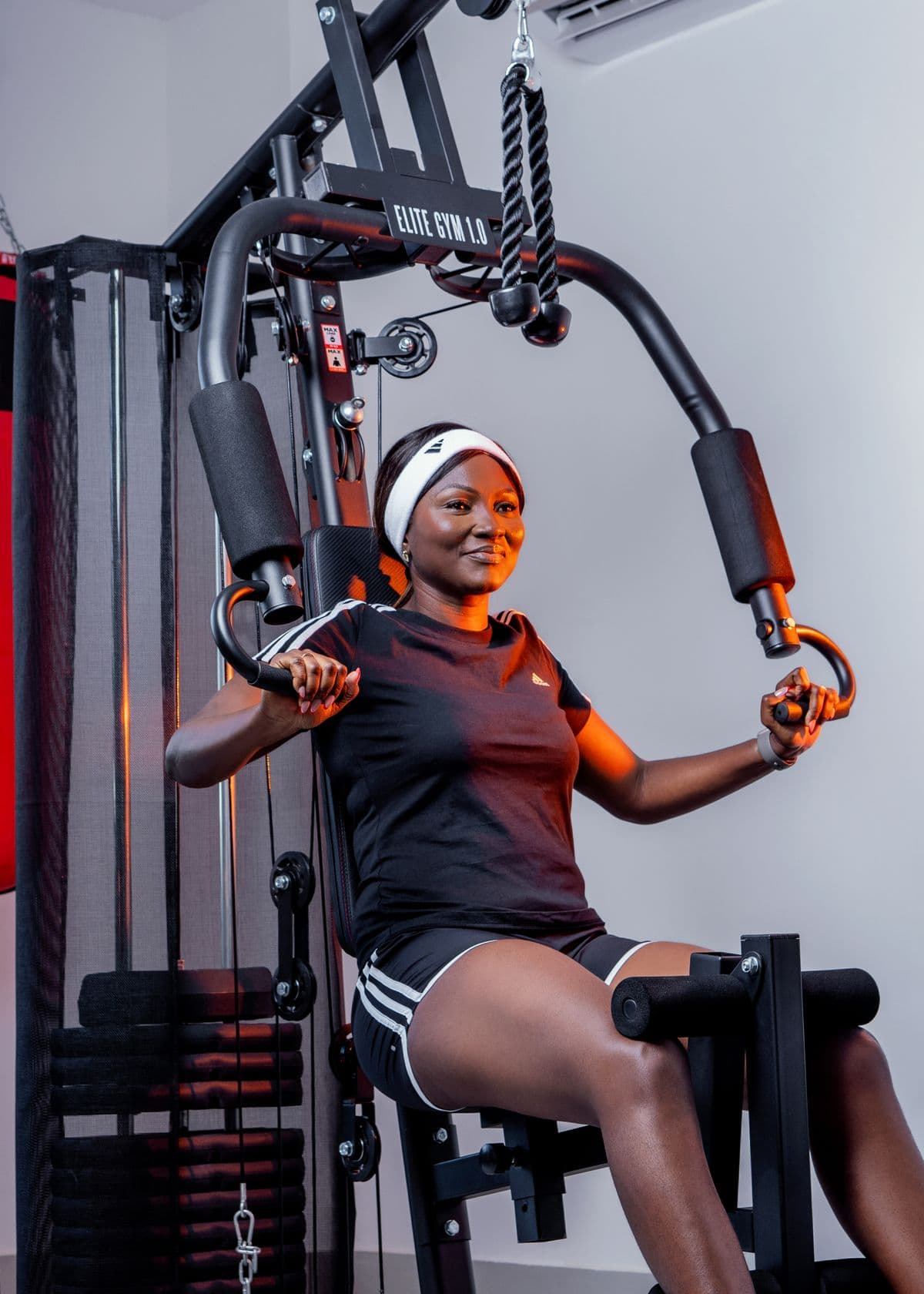 Chest press machine